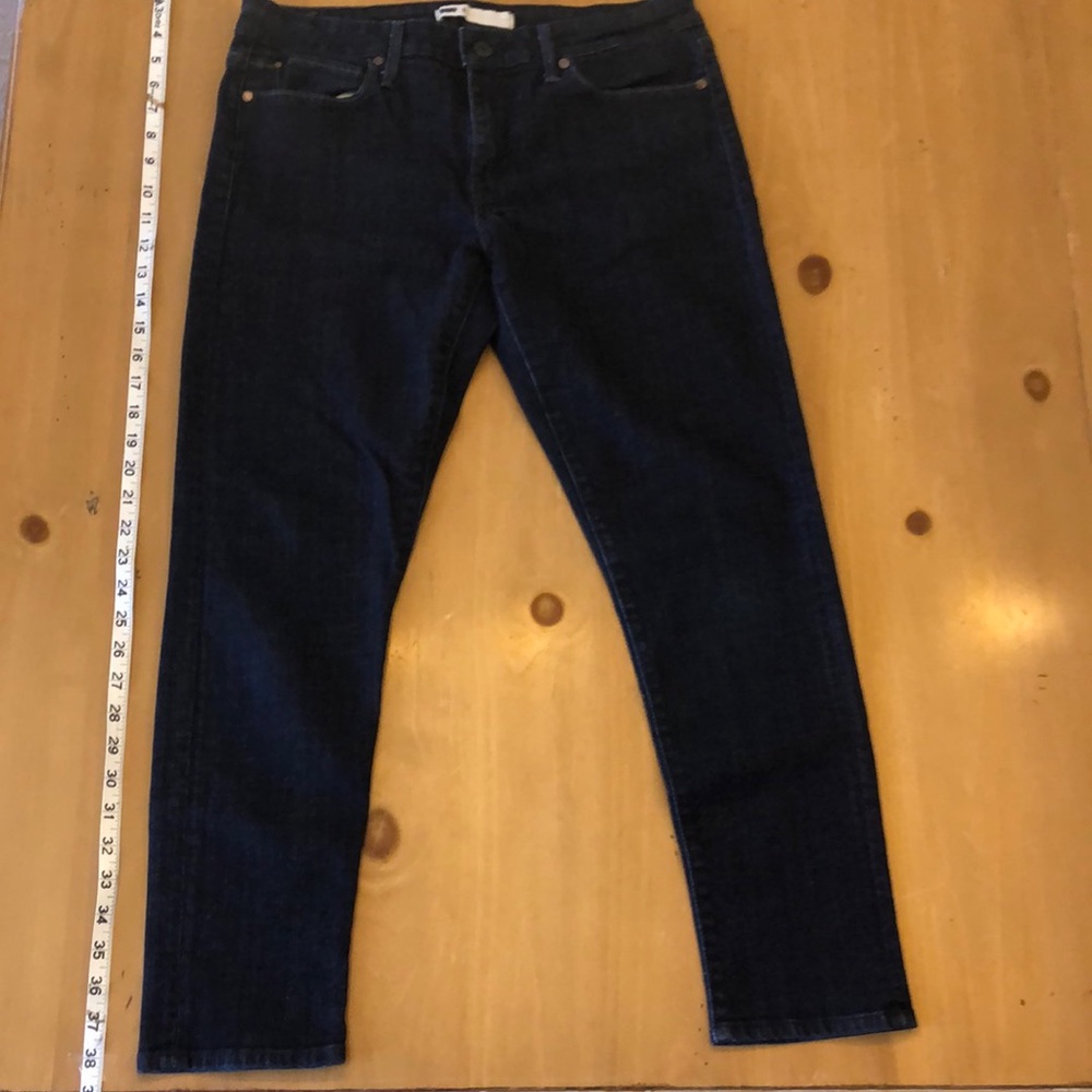 Levi jeans